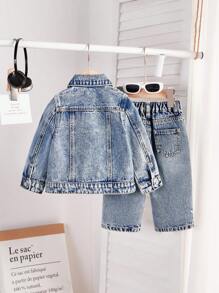 SHEIN Set da 2 pezzi per bambino/bimbo piccolo, giacca blu casual a maniche lunghe con bavero carino, e jeans in denim blu oversize con toppe a forma di stella ai bordi grezzi, casual e versatile per abbigliamento da esterno e uso quotidiano del bambino - Blu lavato medio - Visualizzare 2