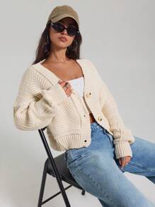 EURMUSE Woman Texture Detailed V Neck Winter Thick Cardigan - Beige - View 1