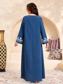 SHEIN Leap Crew 少女图案长款休闲连衣裙，适合度假、春夏季