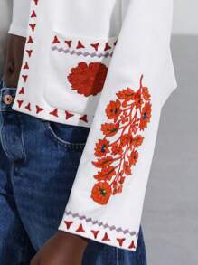 Aveloria Modichic 麂皮领刺绣短夹克外套