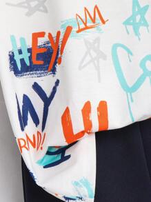 2 件套年轻男孩休闲韩国街头字母印花图案圆领宽松短袖 T 恤和短裤套装，适合通勤、上学、日常休闲、度假、运动、春夏