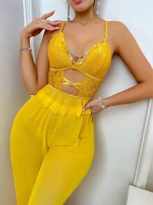 Chain Decor Lace Patchwork Criss-Cross Hollow Suspender Long Pajama Set