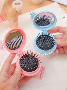SHEIN Bộ lược chải tóc du lịch có gương gấp 1 chiếc 6,5cm, lược chải tóc bỏ túi tròn, lược chải tóc mini cầm tay, lược mát xa tóc, thích hợp cho du lịch, chăm sóc cơ thể khi trở lại trường, du lịch, ngoài trời, thể thao, văn phòng, trường học, ký túc xá, quà tặng sinh nhật, quà tặng lễ hội - Nhiều màu - Xem 3