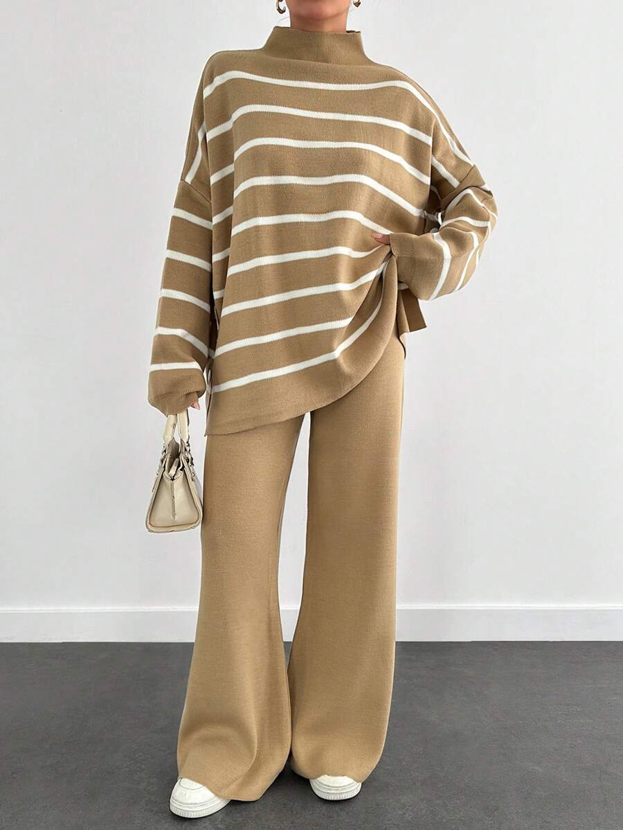 SHEIN Cottnline مجموعة نسائية مكونة من 2 قطعة: كنزة صوفية مخططة طويلة الأكمام بأكتاف منسدلة وبنطلون محبوك طويل - كاكي - مشاهدة 1