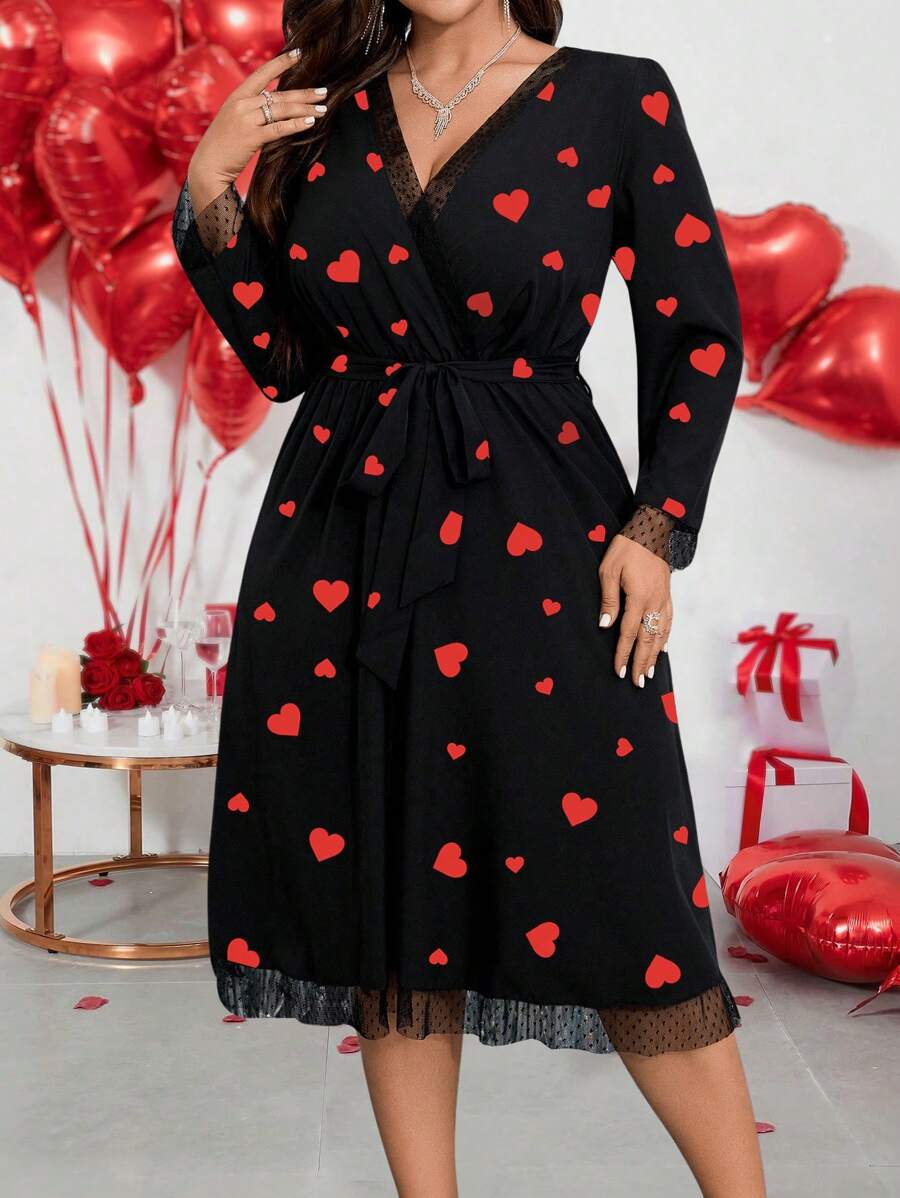 SHEIN Clasi Váy thắt eo họa tiết hoa cổ chữ V cỡ lớn cho nữ, ngày lễ tình nhân - Nhiều màu - Xem 1