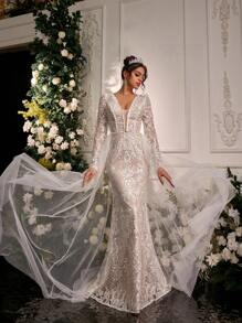 Glamrae 优雅奢华白色亮片串珠网眼花卉刺绣深 V 领喇叭袖紧身美人鱼尾拼接闪亮薄纱露背系带婚纱 - 白色 - 查看 1