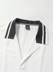 Aesthetic Post--Manfinity Sporsity Men's Solid Color Patchwork Short Sleeve Letter Print Top And Shorts Casual Suit,Men Two Pieces Outfits,White Men Set,Boy Friends Gifts,Black To School - White - View 3