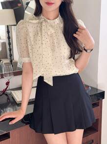 DAZY 女士优雅波尔卡圆点短袖系带套头衫，商务休闲女装秋季 - 杏色 - 查看 3