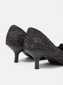 CUCCOO HITCHD 时尚优雅黑色蕾丝花朵尖头高跟鞋，适合新年、情人节、新娘、婚礼派对、约会、节日、庆典 - 黑色 - 查看 7