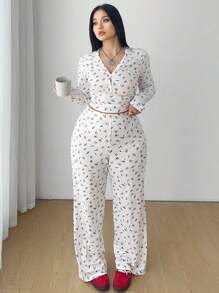 Flirla Bộ đồ ngủ dài tay in họa tiết dễ thương 2 món - trắng - Xem 1