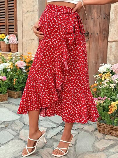 SHEIN Falda con volantes y anudada a los lados con estampado floral diminuto para gestantes, para festivales de música