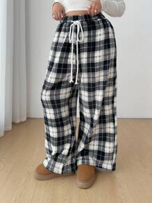 Flirla Women's Warm Plaid Print Fluffy Elastic Waist Drawstring Wide Leg Pants - Black and White - View 4