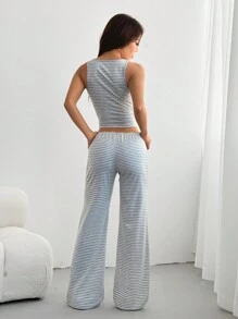 SHEIN EZwear Set de 2 piezas de top de tirantes y pantalones a rayas estilo casual para mujer