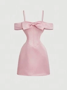 SHEIN MOD Elegante abito rosa con spalle scoperte e fiocco ornamentale, abito da festa, abito da ballo, outfit per Capodanno, outfit di San Valentino, vestiti con fiocchi, outfit da festival - Rosa - Visualizzare 1