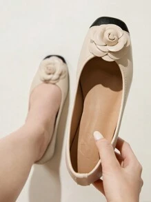 CUCCOO CHICEST 女士米色花卉舒适平底便鞋 - 米色 - 查看 8