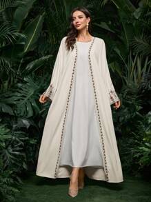 Al Najma Women's Elegant Conservative Arabic Abaya With Pattern, Modest Robe - Beige - View 7