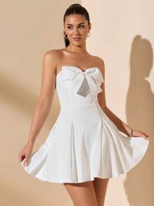 SHEIN BAE 夏季度假优雅抹胸无袖纯白色连衣裙蝴蝶结蓬松连衣裙公主裙适合正式场合鸡尾酒会婚礼伴娘礼服派对礼服办公室童话约会旅行服装生日派对礼服学校季节礼服校园礼服女士夏季服装/春季服装/情人节服装/狂欢节/海滩度假服装，颈部贴身，约会夜礼服，伴娘迷你连衣裙，优雅小黑裙，春/夏，颈部贴身，约会夜礼服，伴娘迷你连衣裙，优雅小黑裙，春/夏