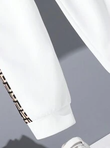 SHEIN 2件組 青少年男孩白色夏季街頭風度假拼圖圖案側縫圓領寬鬆短袖T恤與寬腿運動長褲套裝 - 白色 - 查看 7