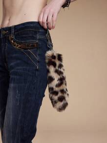 ROMWE Grunge Punk 1 pièce Porte-clés/Charm de sac style vintage délicat haut de gamme Y2K marron à imprimé fausse fourrure de guépard. Convient pour le port quotidien des femmes, cadeau pour les fêtes