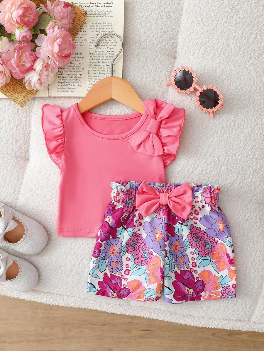 SHEIN Playful Pals 2 件套女婴幼儿 0-3 岁优雅休闲度假日常外出蝴蝶结装饰盖袖上衣和松紧腰短裤套装，适合户外