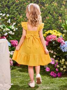 SHEIN Vestido corto amarillo con volantes y mangas cortas para niña, para vacaciones de verano - Amarillo - Ver 3