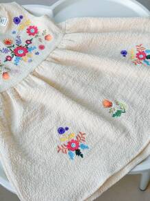 SHEIN LMoss Kids LMoss 女婴夏季可爱花朵无袖连衣裙 - 米色 - 查看 9