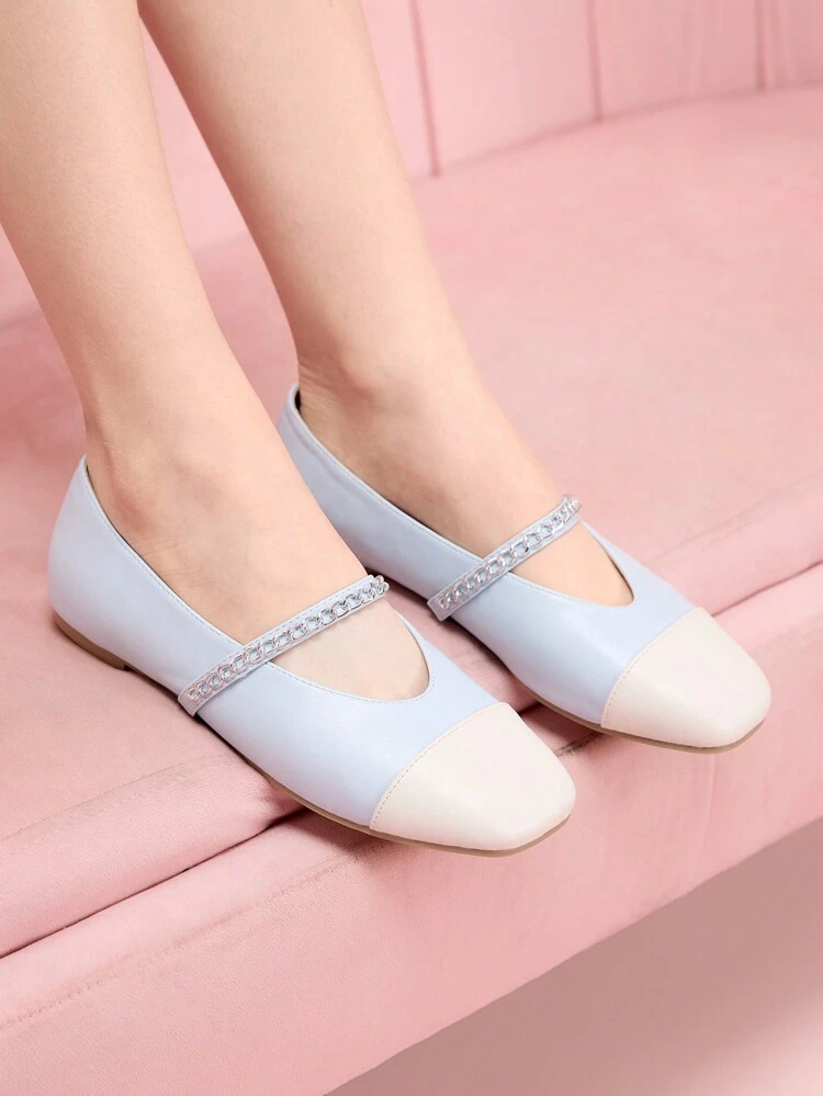 CUCCOO DOLLMOD Women's Blue & White Contrast Color Panel Comfortable Flat Shoes