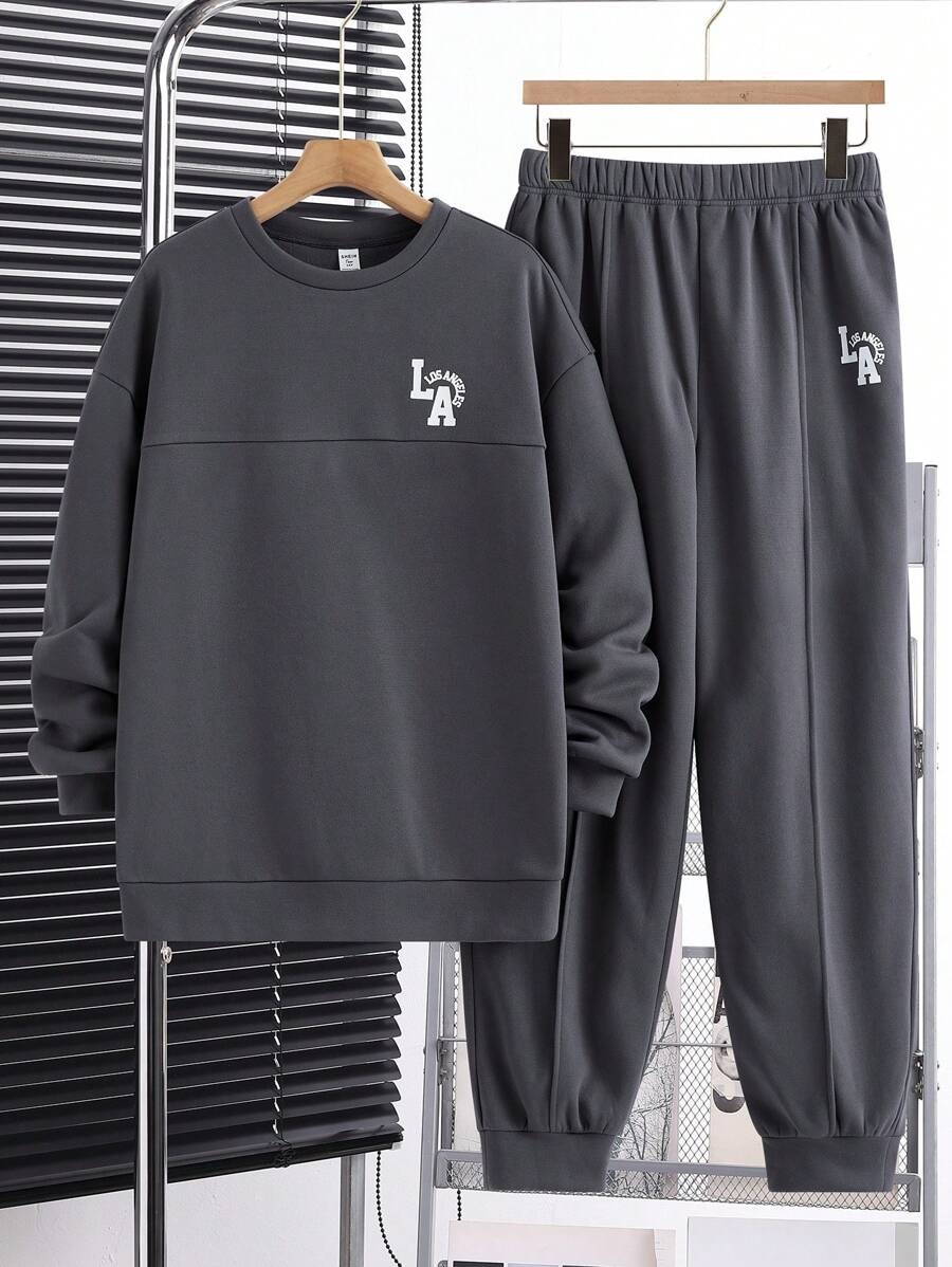 SHEIN Leap Crew 2pcs/Set Teen Boys Casual Letter & English Print Crew Neck Split Patchwork Hoodie And Drawstring Sweatpants Set, Thermal-Lined, Suitable For School Season, Autumn/Winter - Dark Grey - View 1