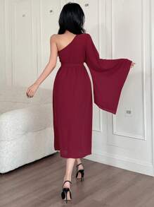 DAZY Robe mi-longue asymétrique à épaule dénudée de couleur unie pour femmes, robe de soirée élégante et formelle, robe longue à manches longues pour l'automne, robe femme rouge - Rouge foncé - Voir 2