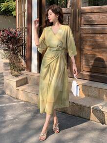 DAZY 一件装女士V领系带中长连衣裙，通体印花，适合度假穿着，复活节女装 - 綠色 - 查看 6