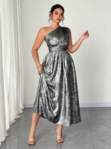 SHEIN Unity Plus Size Women Metal Pleated Asymmetrical Shoulder Solid Color Party Dress - Grey - View 4