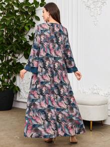 Al Najma 深 V 领前扣雪纺拼布全身印花阿拉伯风格连衣裙，端庄 - 彩色 - 查看 6