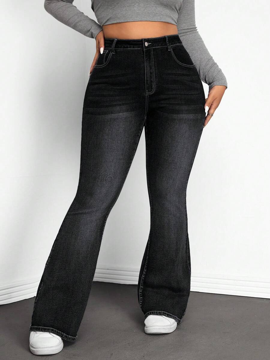 SHEIN Tall CURVE 大码休闲水洗高腰喇叭牛仔裤 - 黑色 - 查看 1