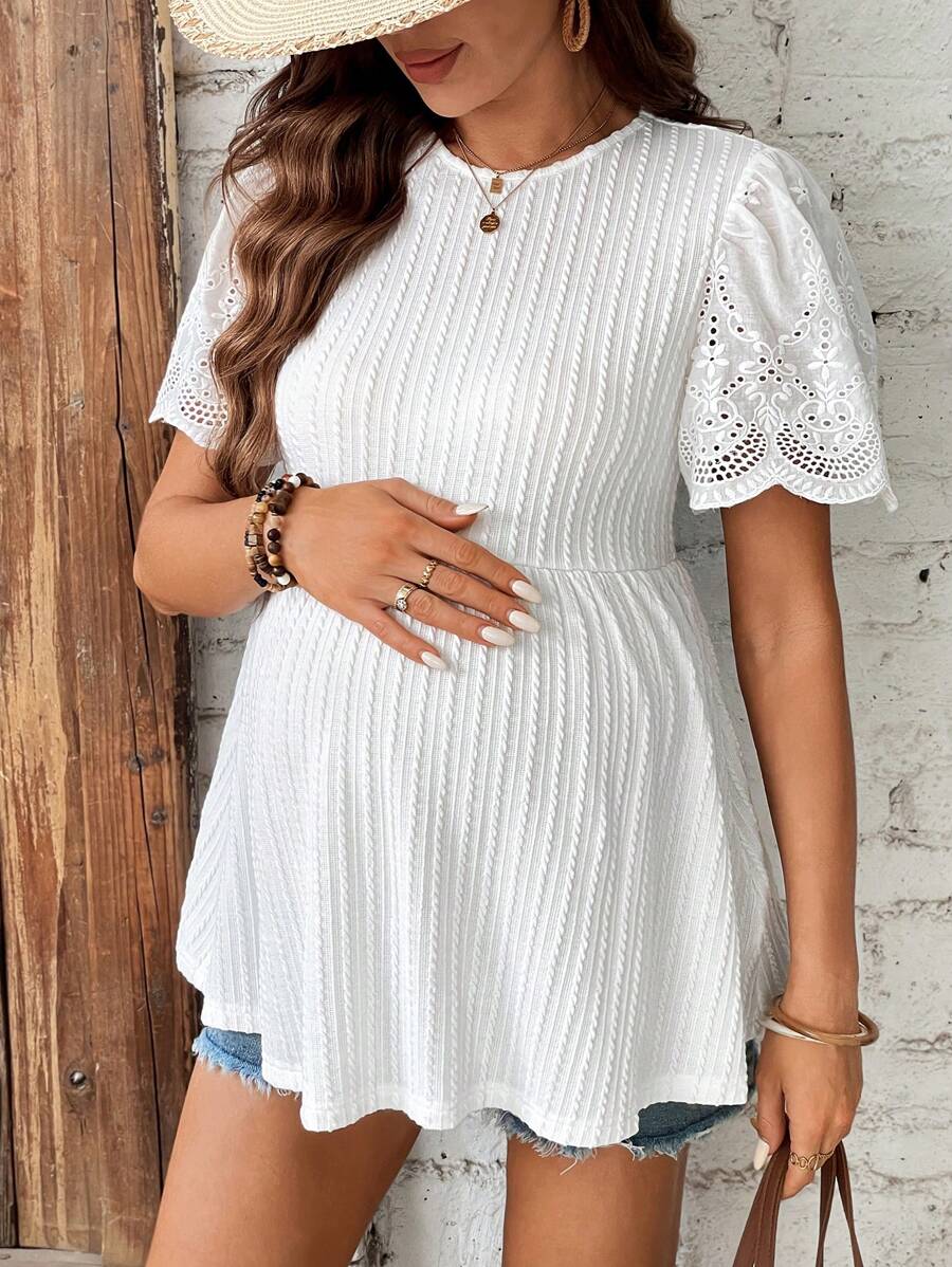 SHEIN Pregnant Women Solid Color Round Neck Short Sleeve Simple Casual T-Shirt With Shell Trim - White - View 1