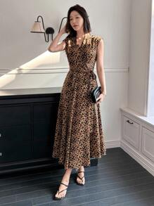 DAZY Robe en mousseline imprimé léopard élégante avec design de ceinturage à la taille pour femmes, imprimé guépard