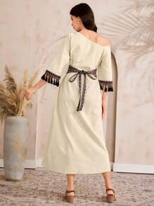 Al Najma 女士纯色拼接斜肩流苏装饰休闲长款连衣裙 - 杏色 - 查看 2