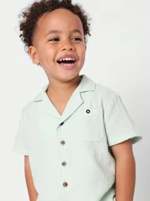 SUMWON Conjunto de verano de dos piezas para niños con sensación de lino, camisa con cuello y botones de madera y pantalones, ideal para resort y vacaciones - Verde - Ver 5