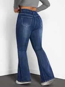 SHEIN ICON Plus Size Front Button Pocket Simple Flare Jeans, Casual Everyday Wear - Dark Wash - View 2