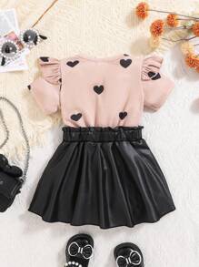 Baby/Toddler Girls Elegant Fashion Casual Versatile Loose Comfortable Rib Knit Heart Print Cap Sleeve Beige T-Shirt Top And Black PU Leather Ruffle Elastic Waist Skirt Infant OOTD Outfit, Spring/Summer New