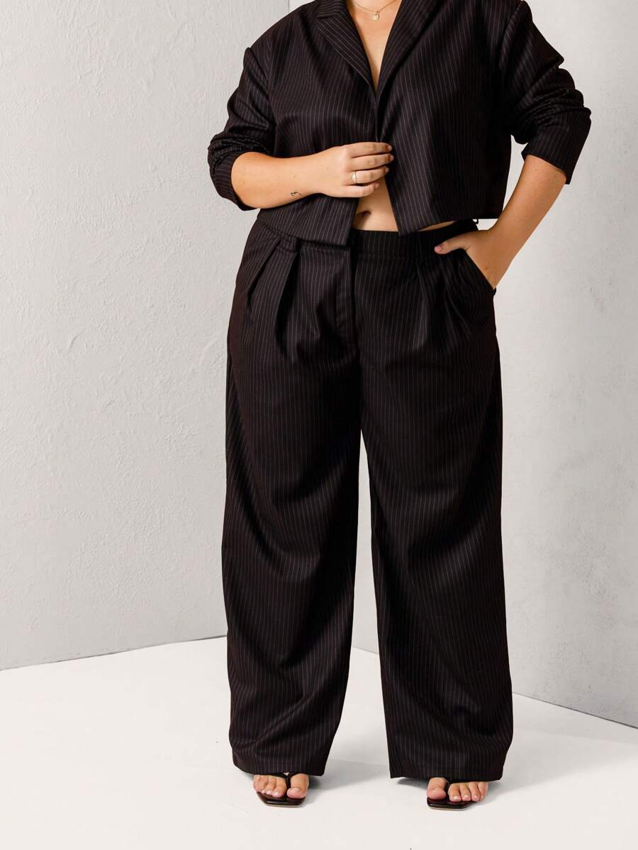 Aralina Curve Elegant Black Straight Cut Pleated Suit Pants - Black - View 1
