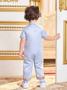 SHEIN Baby Boy/Girl Embroidered Traditional Pattern Short Sleeve Jumpsuit - Baby Blue - View 2