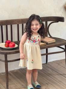 SHEIN LMoss Kids LMoss 女婴夏季可爱花朵无袖连衣裙 - 米色 - 查看 3
