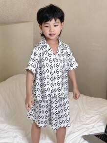 DAZY Young Boy Front Button Short Sleeve All-Over Print Simple Top And Shorts Pajama Set - White - View 4