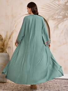 Al Najma Conjunto de vestido árabe largo de manga larga con nudo delantero, estilo minimalista. Traje árabe colorido y finamente bordado con cuello y puños, modesto vestido kaftan