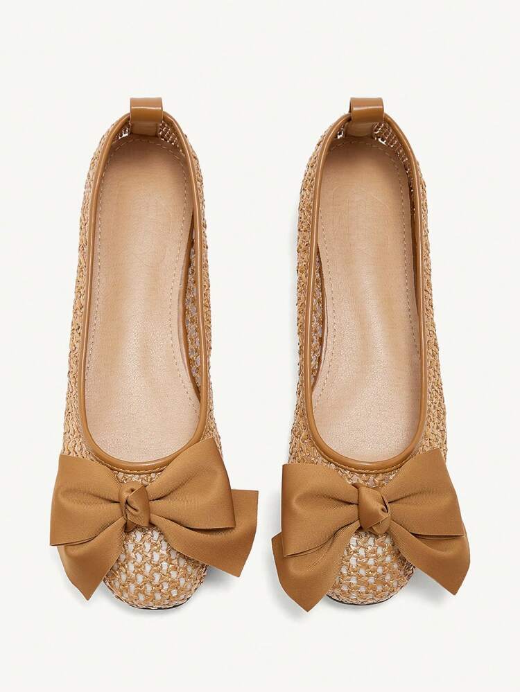 CUCCOO CHICEST Women's Round Toe Comfortable Floral Elegant Flat Shoes