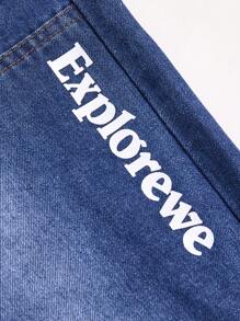 SHEIN Jeans de vestir casual lavado con estampado de letras para niño preadolescente