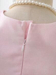 SHEIN Young Girl' Spring/Summer Solid Color Elegant High-End 3D Floral A-Line Dress, Made Of Soft Rose Chiffon Material