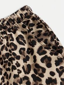 SHEIN Girlism Tween Girl Solid Knit Crew Neck Short Sleeve Top And Leopard Print Wide Leg Pants Set - Black - View 13