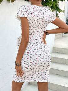 SHEIN Ditsy Floral Fitted Maternity Nursing Dress