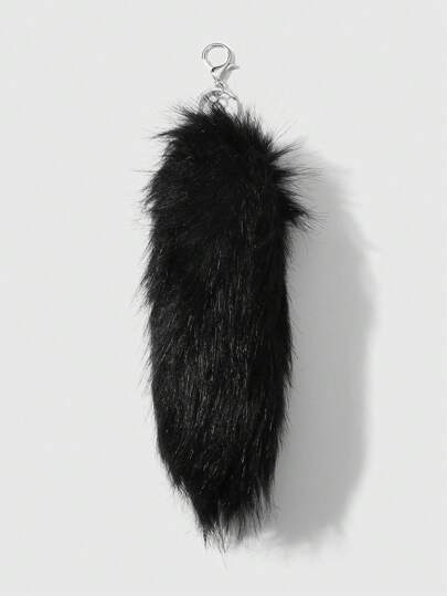 ROMWE Grunge Punk 1pc Y2K Stylish Gothic Fluffy Faux Tail Keychain, Dark Aesthetic Accessory, Suitable For Women, Daily Wear Or Holiday Gift, Halloween